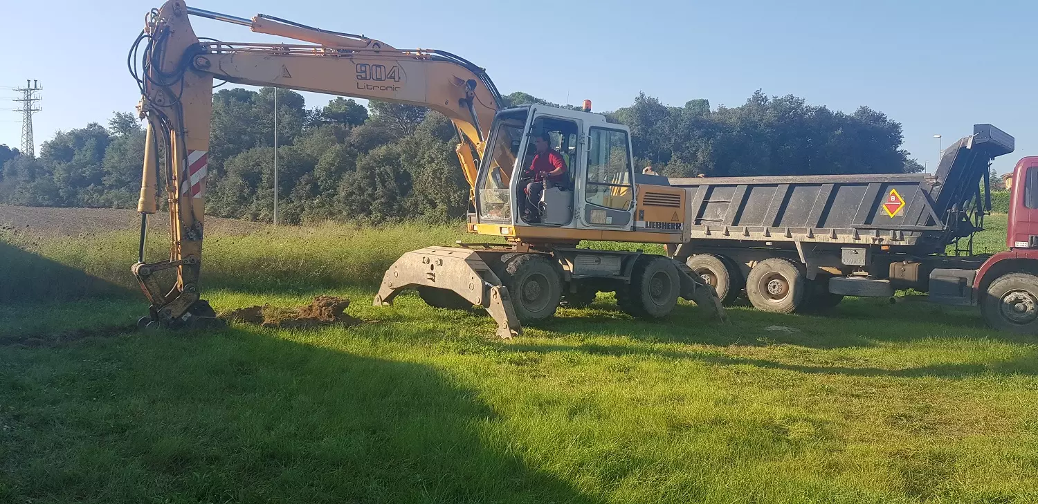 excavacion cielo abierto giratoria Retirada tierras excavaci贸n